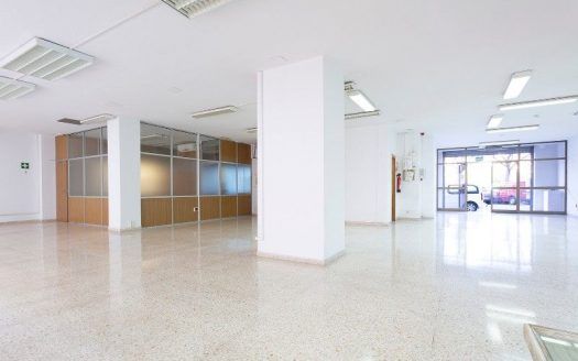 Local en Carlos I (calle), 6 – *Bons Aires (Palma) [VENTA ] – 299 m2